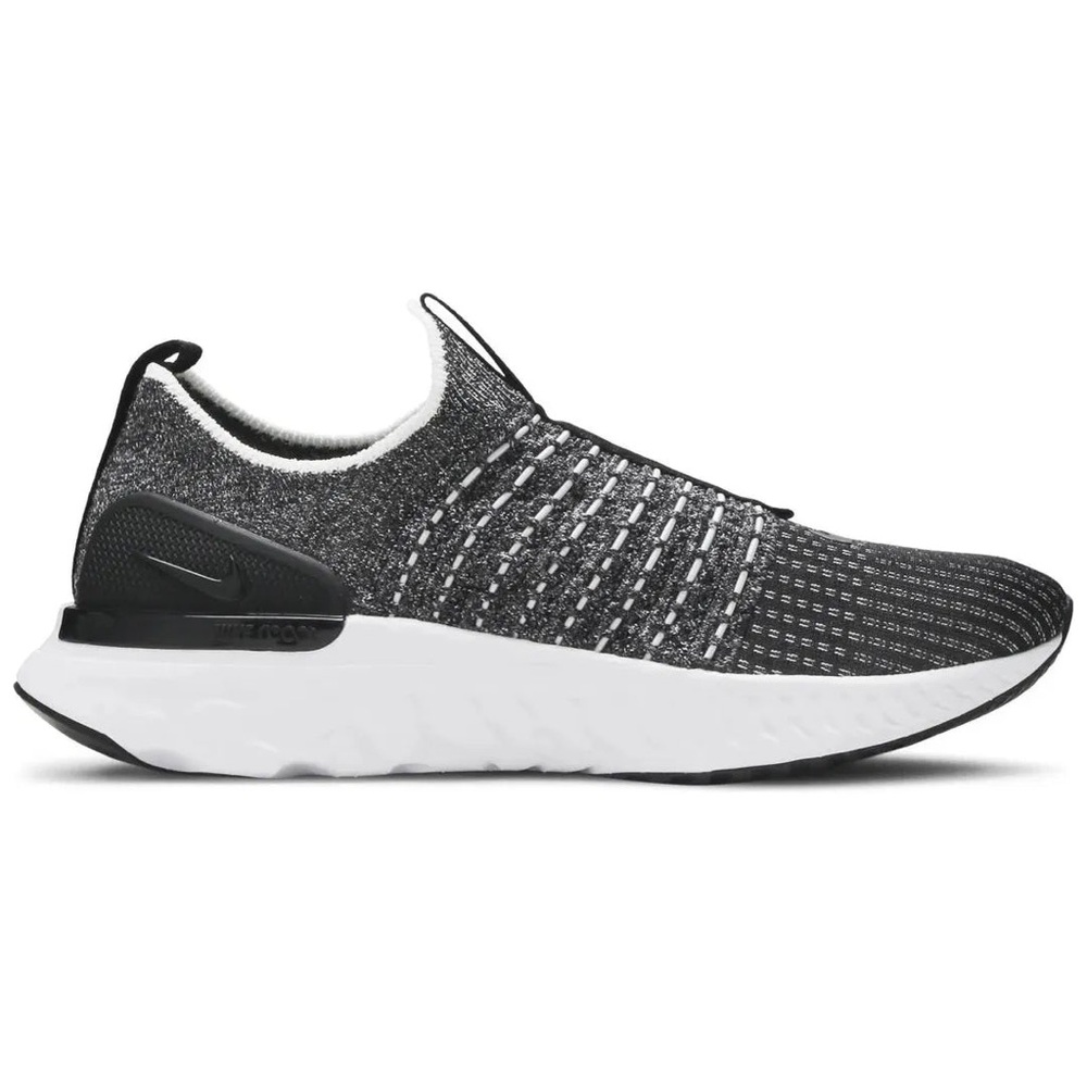 Nike React Phantom Run Flyknit 2

*Like New*